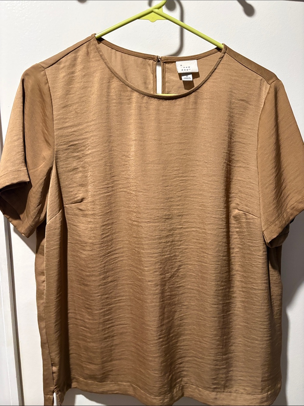 Women’s Tan Blouse